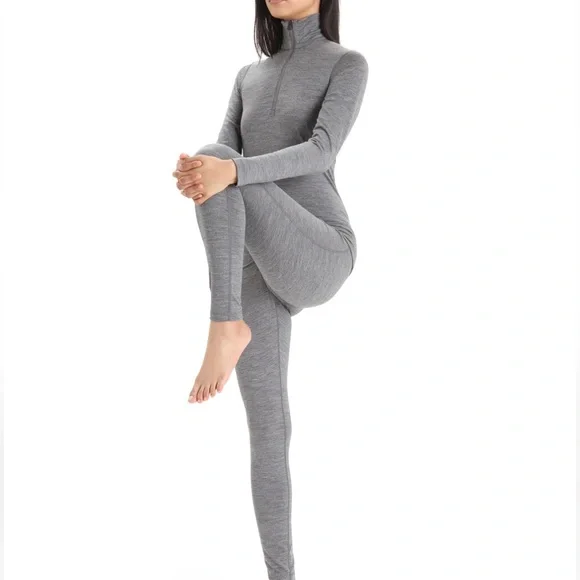 ICEBREAKER Women's Merino 200 Oasis Long Sleeve Half Zip Thermal Top - Picture 3 of 8